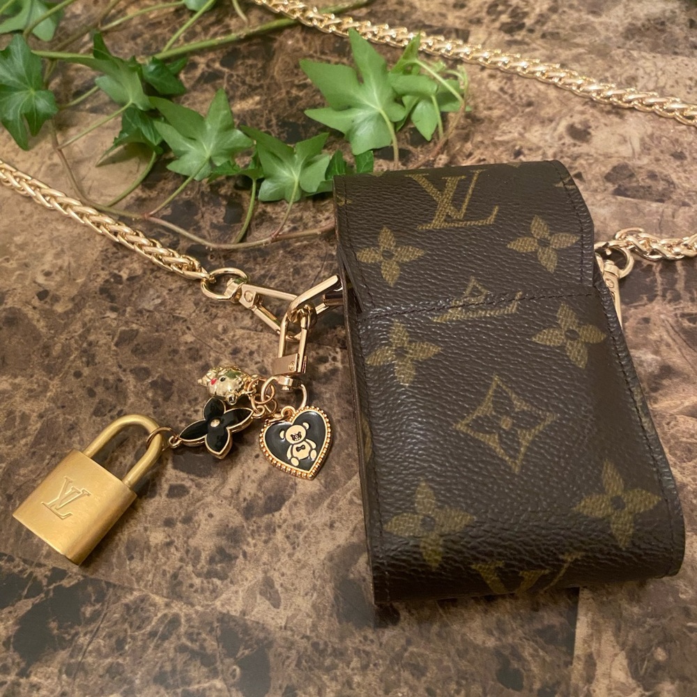 Authentic Louis Vuitton Monogram Canvas Cigarette Case on Chain-#28